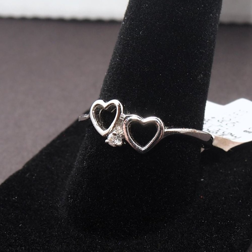 Cute Petite Double Heart Fashion Ring. Solid .925 Sterling Silver. - Picture 1 of 5